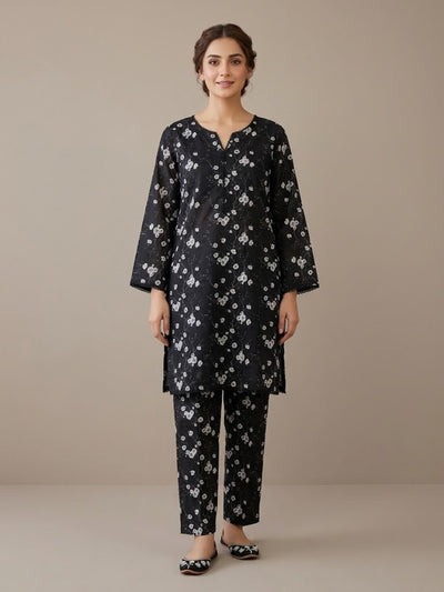 Monochrome 2-Piece Stitched